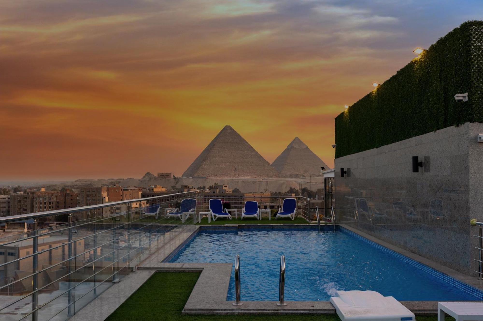 Pyramids Plateau Hotel Kafrat al Jabal Luaran gambar